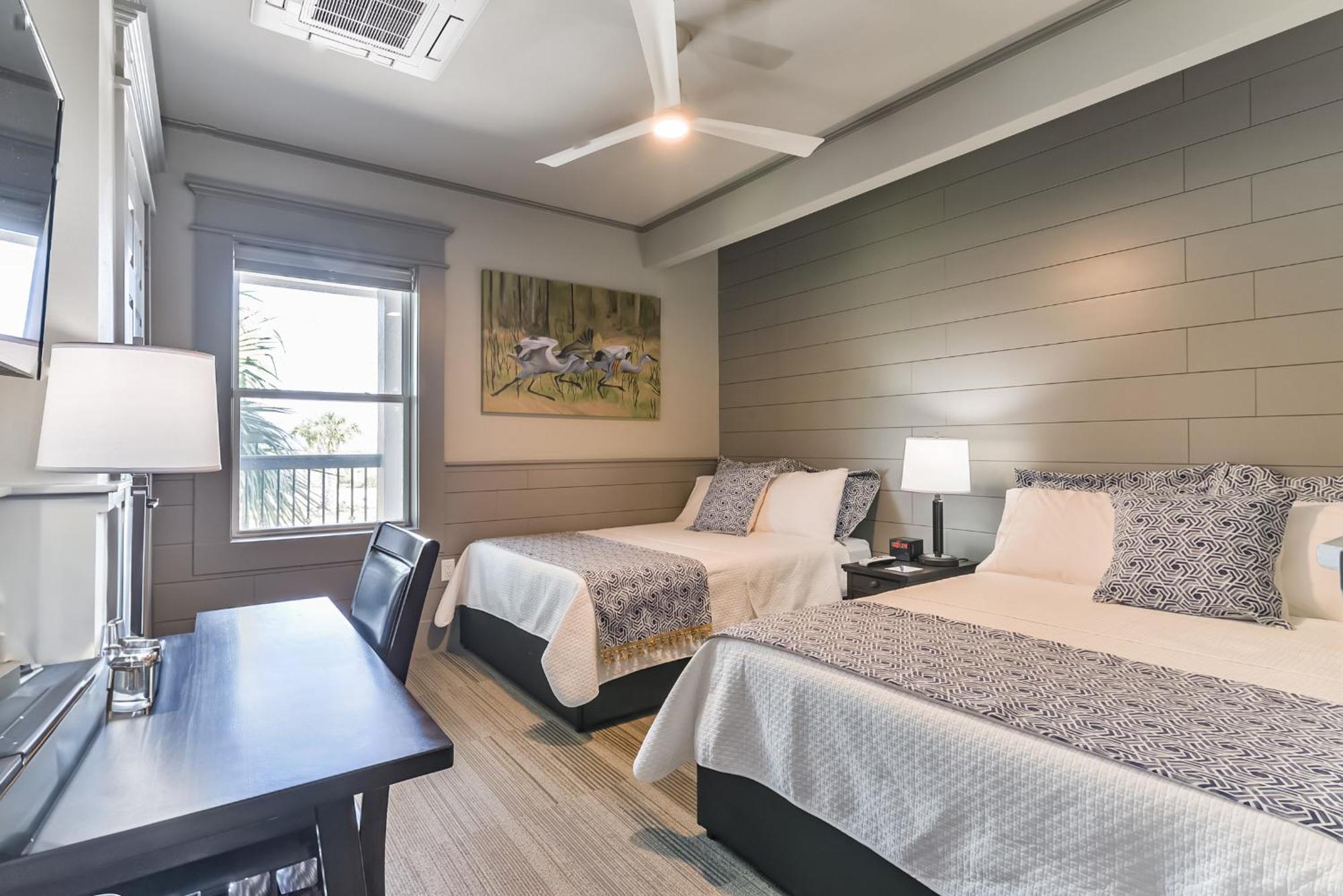 Harborwalk Lodge Hitchcock 外观 照片